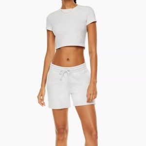 NEW Aritzia TNA Sweatshorts